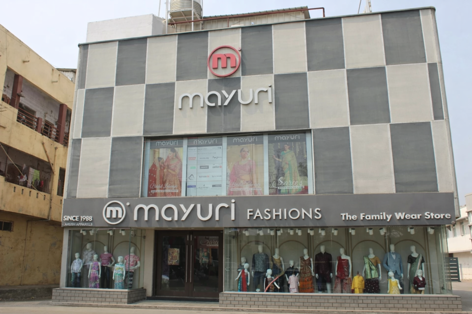 Mayuri Fashions- The Family wear Store
