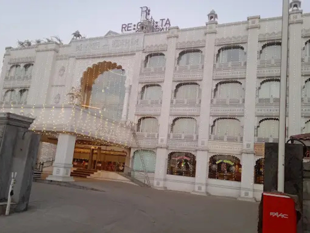 Regenta Central Harimangla, Bharuch